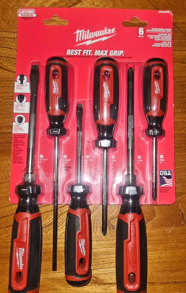 Milwaukee Tool Cushion Grip 6-Piece Screwdriver Kit - Photo 2