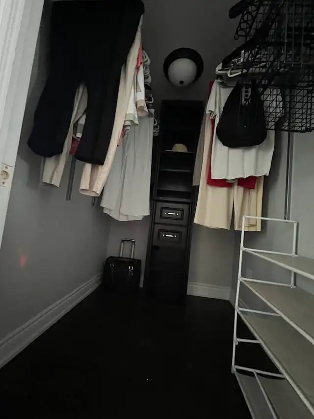 Jun1st,Private Furnished Master Bedroom,Ensuite B/room,King/John - Photo 5