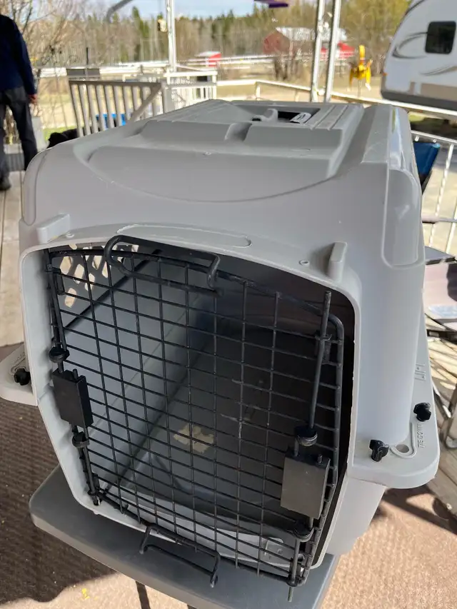 DOG Kennel…heavy grey plastic