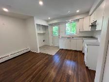 Très grand 4½ style condo—3e étage—Boisbriand—Juin ou juillet