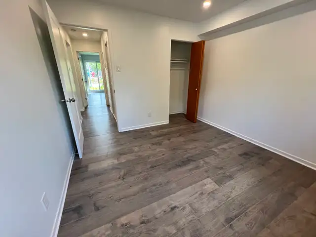 Très grand 4½ style condo—3e étage—Boisbriand—Juin ou juillet - Photo 8
