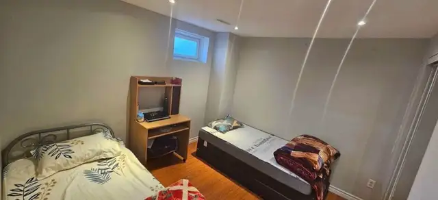 Basement Room available for two males - Photo 5