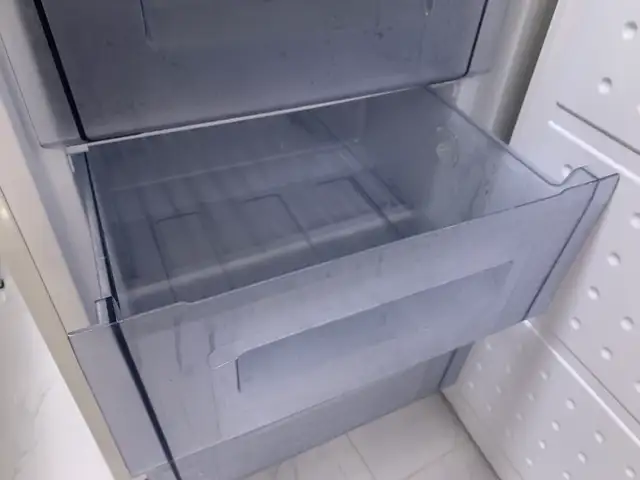 Galanz 3.1 cuft upright freezer, mint condition like new - Photo 6