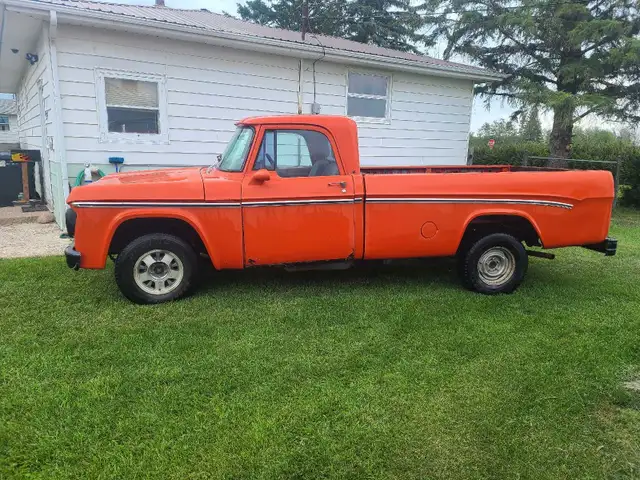 1970 Dodge D100 - Photo 2