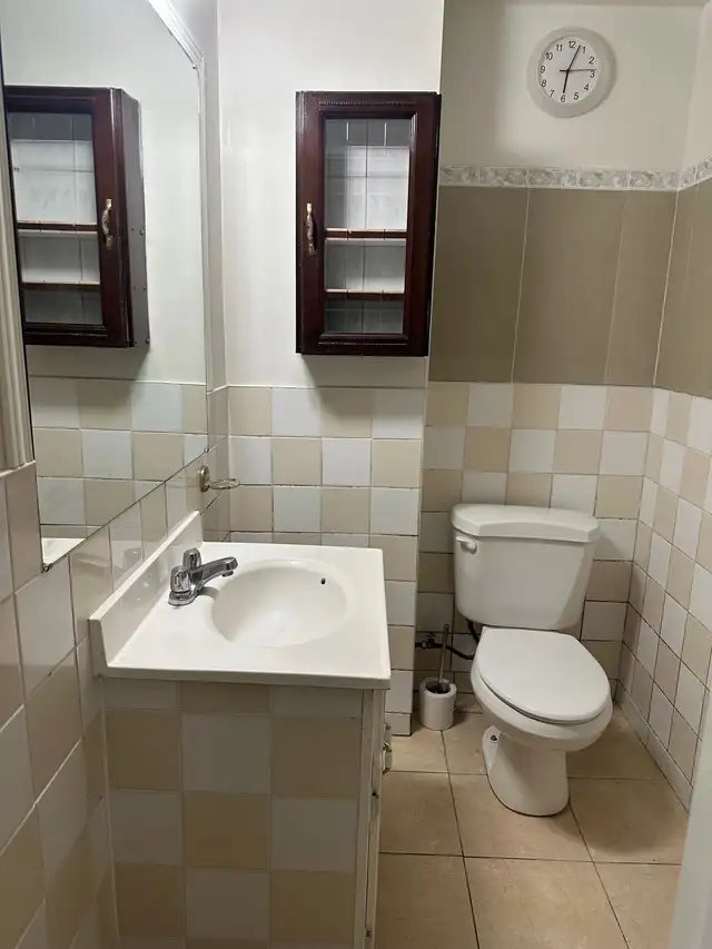 2 Bedroom Basement Apartment for Rent – Markham & Denison Area - Photo 3