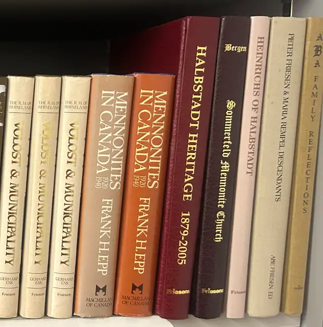 History Books - Photo 2