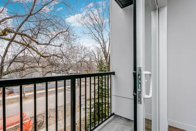 NEW LISTING | Brand New Modern 3-Bedroom Townhouse in Inglewood - Photo 11