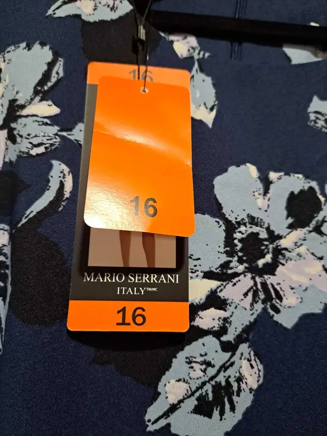 Robe neuve gr 16 ans bleu fleury 15$ - Photo 3