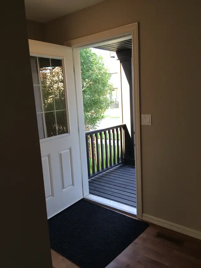 North West 3bdrm Clean Home in Desirable Neighborhood - Photo 6