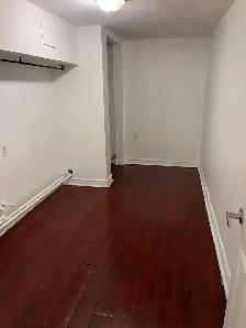 private 2 bedroom bsmt apt avail now - utilities   wifi included - Photo 10