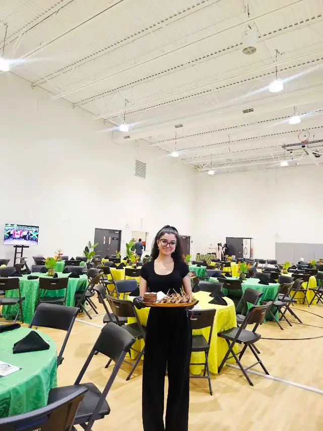 Catering, bartender, servers and brand ambassadors for all event - Photo 4