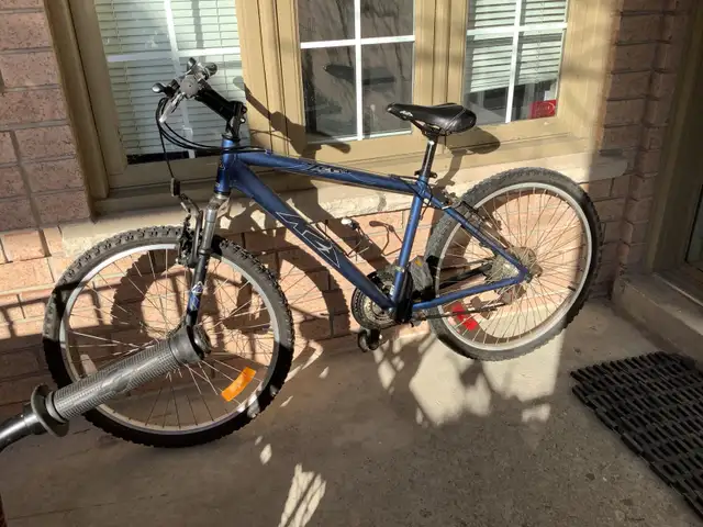 mountain bikes - Photo 2