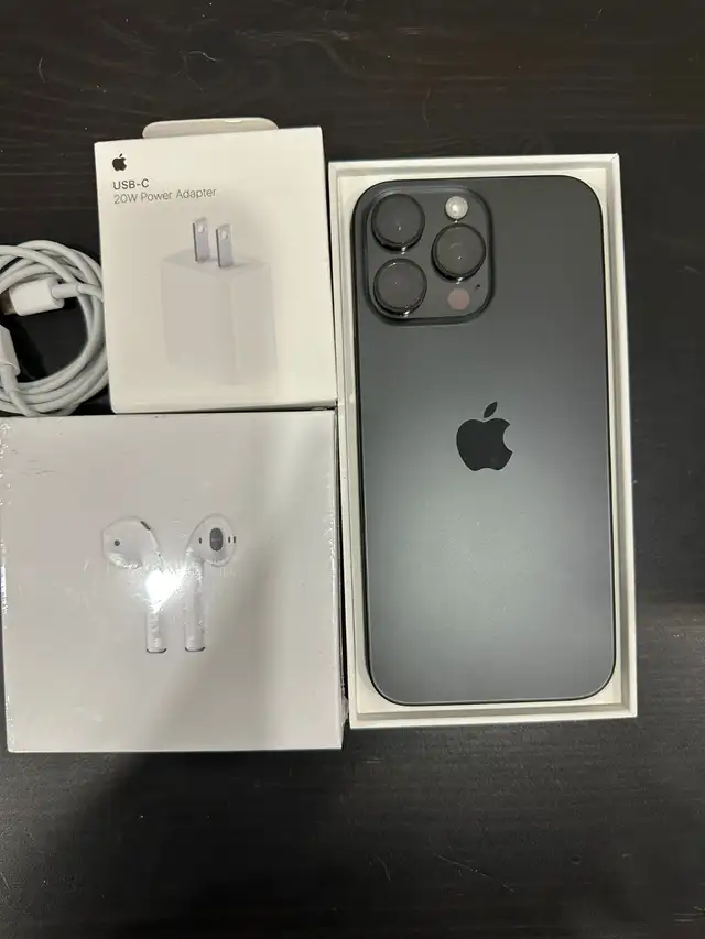 IPHONE 15 PRO MAX 512GB AIRPODS/CHARGER SET/DELIVERY
