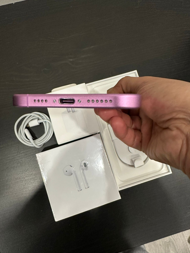 IPHONE 16 PLUS 128GB AIRPODS/CHARGER SET/DELIVERY - Photo 2