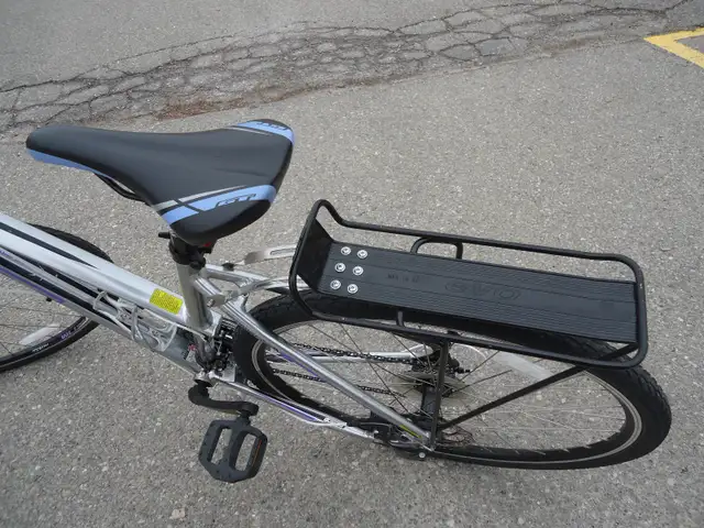 Like New: GT - Transeo 4.0 (Disk Brakes) - Photo 6