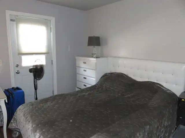 4 ½ À LOUER – 4340 BOUL. ST-LAURENT, STE-CATHERINE – 1625$/MOIS - Photo 3