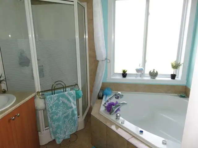 4 ½ À LOUER – 4340 BOUL. ST-LAURENT, STE-CATHERINE – 1625$/MOIS - Photo 5