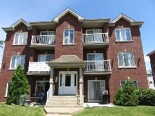 4 ½ À LOUER – 4340 BOUL. ST-LAURENT, STE-CATHERINE – 1625$/MOIS - Photo 9