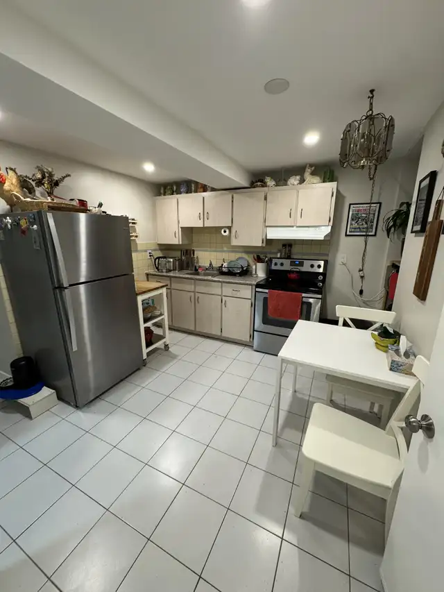 2 Bedrooms in Central Location  July 1st - Photo 3