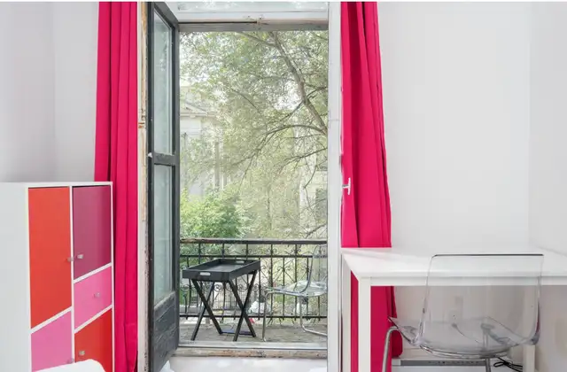 Downtown Studio with Balcony