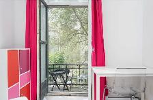 Downtown Studio with Balcony