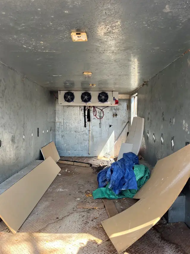REFRIGERATED TRAILER (8'X16')....FOR SALE
