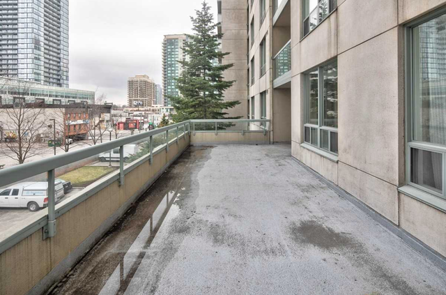 North York Centre 2-bedroom Condo For Rent - Photo 9