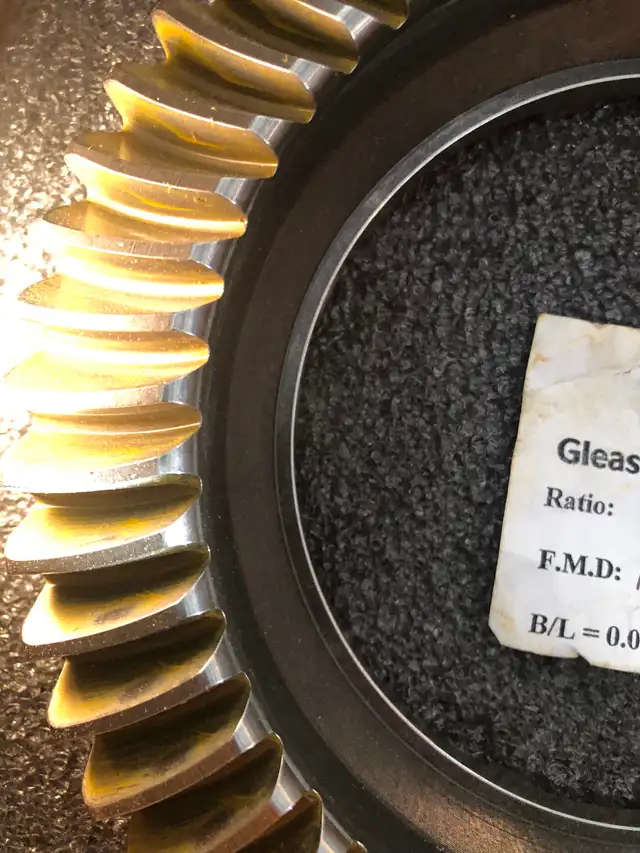 9" ford rear end gear set 3:31 ratio - Photo 4