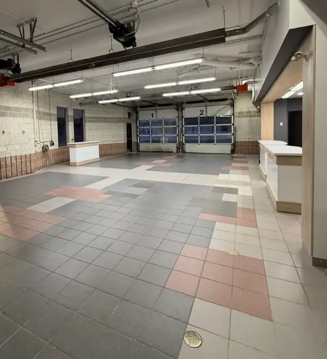 commercial cleaning - Photo 2