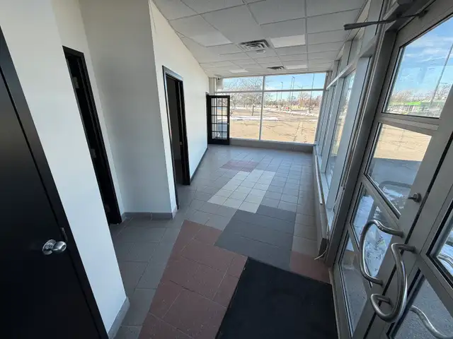 commercial cleaning - Photo 7