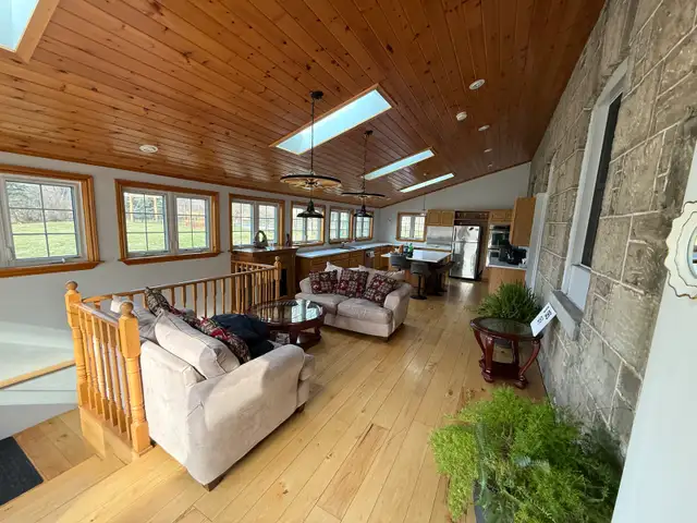 commercial cleaning - Photo 10
