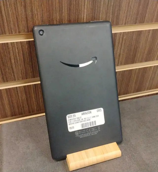 Amazon Fire Tablet 7 (9th Gen) - Photo 2