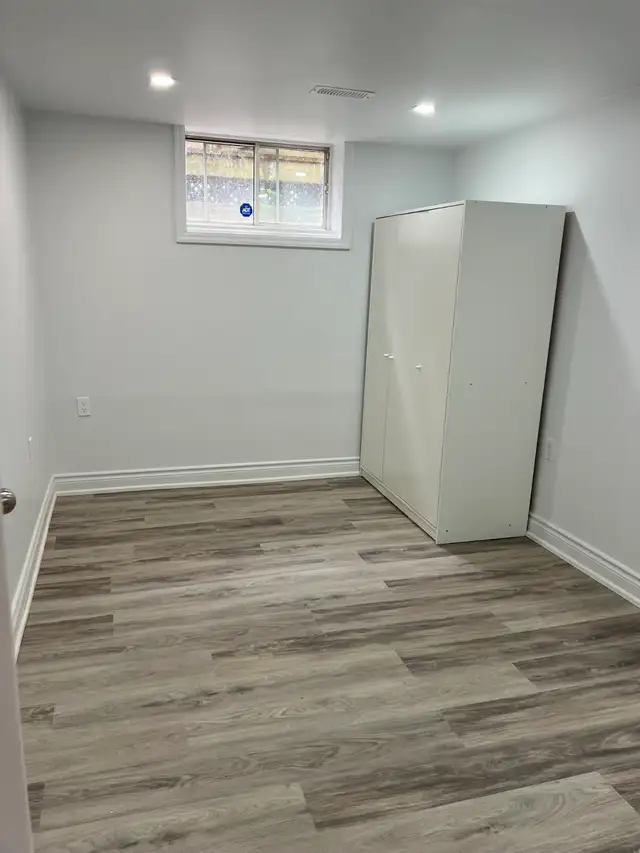 2 bed room for rent $1,200 - Photo 2