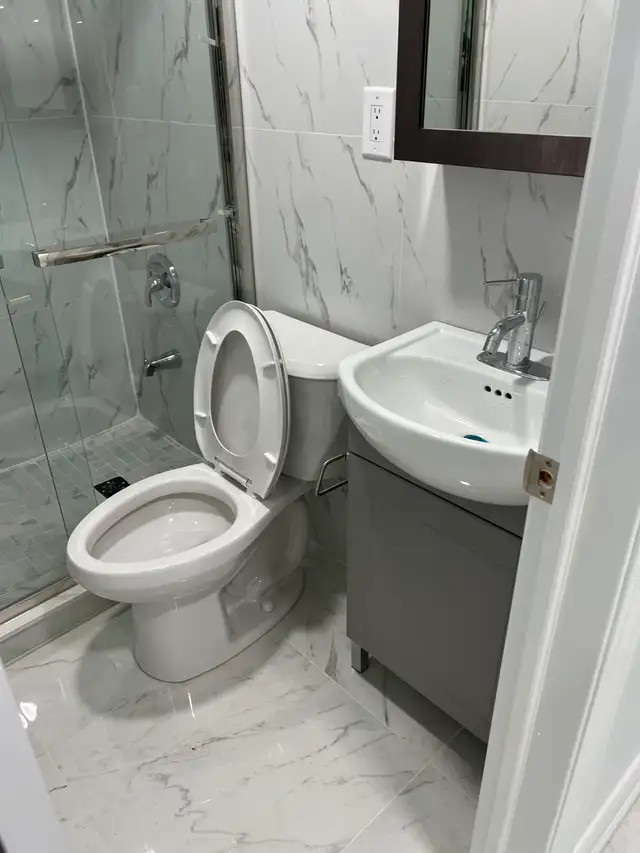 2 bed room for rent $1,200 - Photo 8