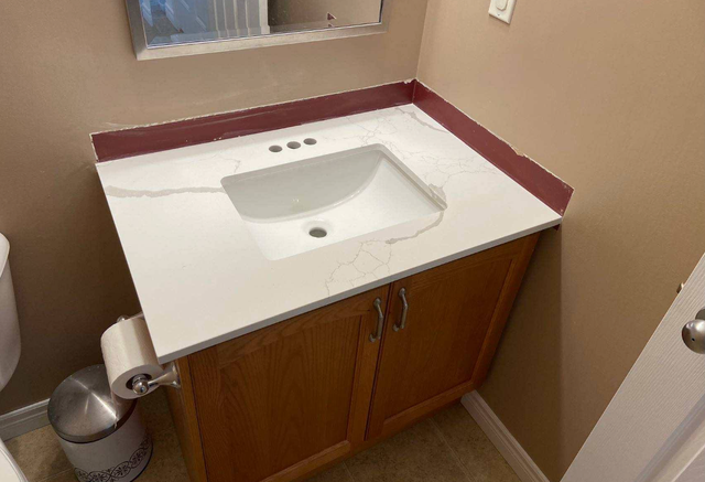 Quartz Countertop With Grey Veins Orange Island 437-522-8447 - Photo 3