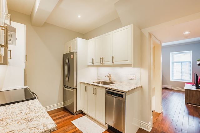 3 Bedroom Downtown - Photo 7