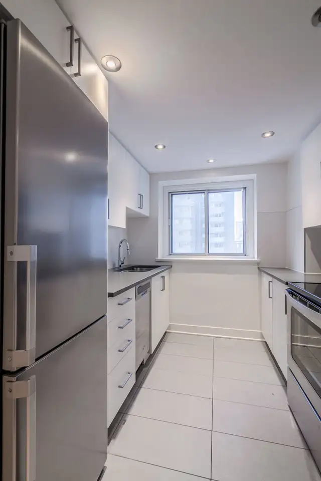 two bedroom apartment near McGill University - ID 1948 - Photo 4