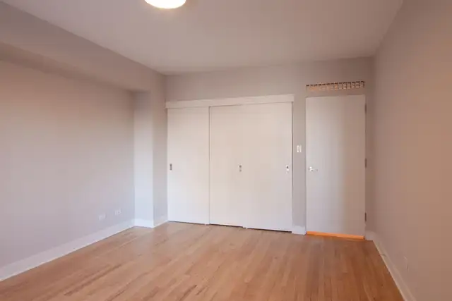 two bedroom apartment near McGill University - ID 1948 - Photo 9