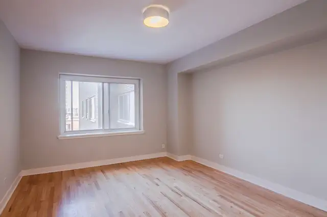 two bedroom apartment near McGill University - ID 1948 - Photo 11