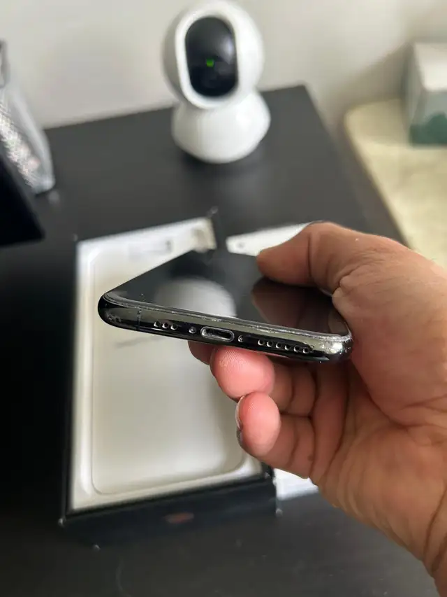 iPhone XR 64gb Airpods/Charger Set/Delivery - Photo 3
