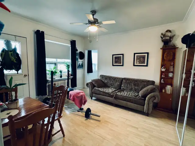 BEAU 3 1/2 AU COEUR DE BEDFORD!