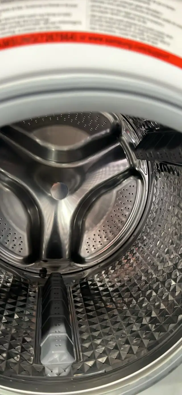 SAMSUNG X-Large washer dryer set - Photo 4