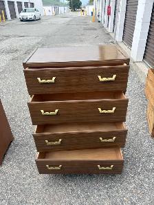Free delivery used vintage Brown 4-Drawer Dresser - Photo 10