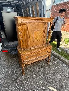 Free delivery Antique Oak Cabinet with Drawer - Photo 2