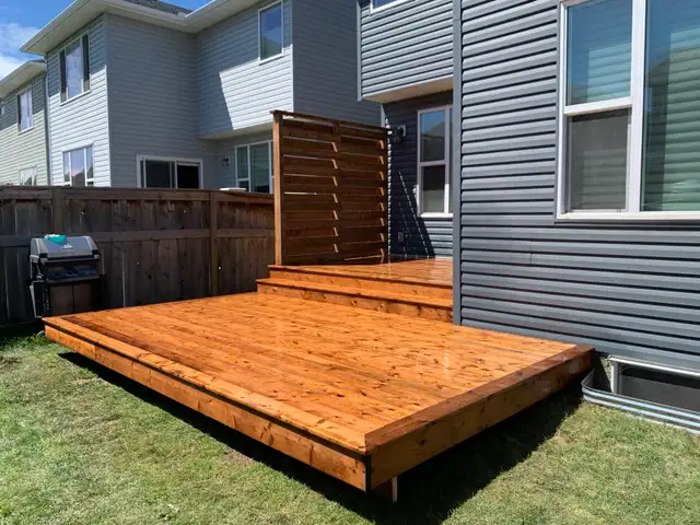 Help Wanted: F/T Deck, Fence, Landscsping South Calgary - Photo 6