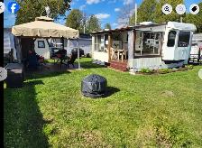 Roulotte sur terrain de camping Coop Prévert