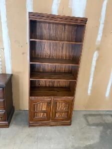 Free delivery used Wooden Bookcase - Photo 5