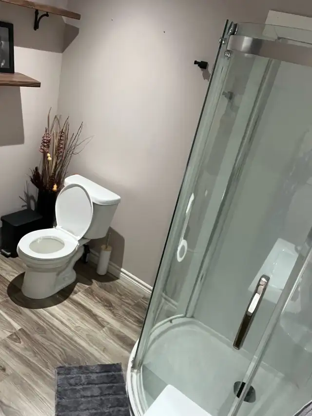 Room for rent - Photo 4