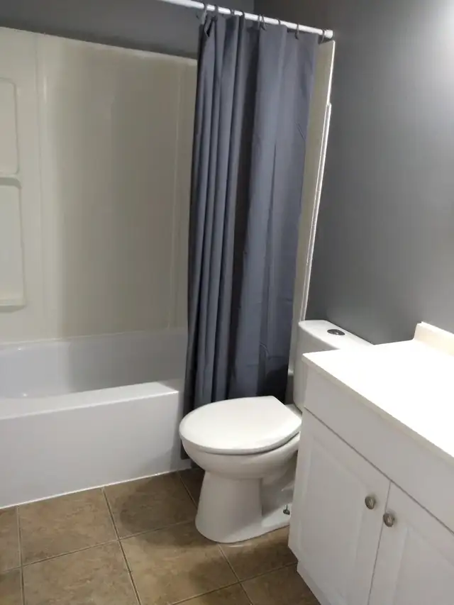 PRIME LOCATION ONE BEDROOM APARTMENT BARRY DOWNE SUDBURY - Photo 3