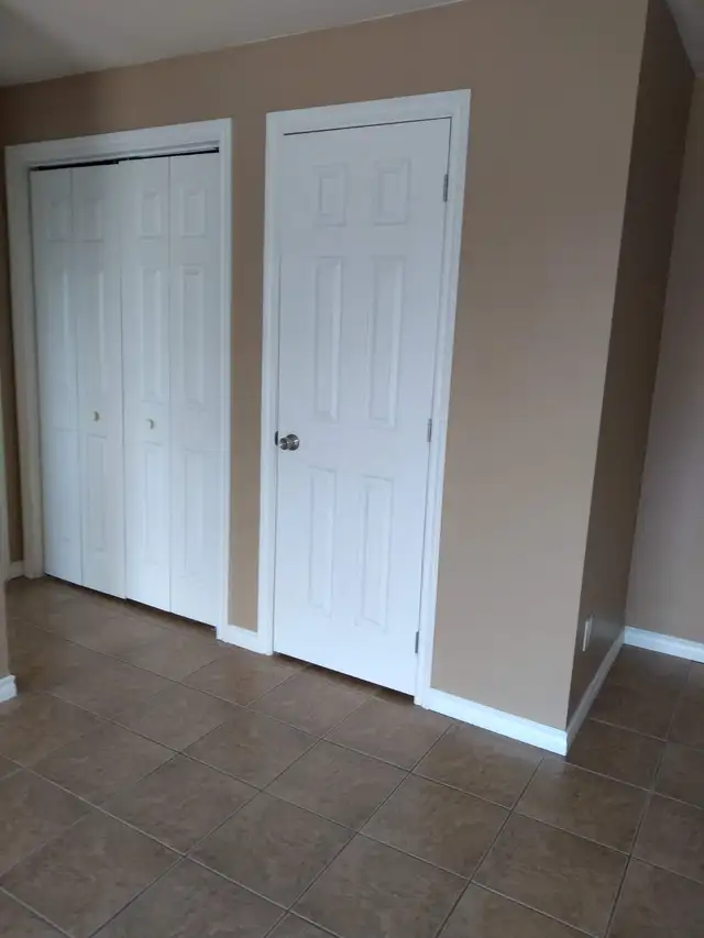 PRIME LOCATION ONE BEDROOM APARTMENT BARRY DOWNE SUDBURY - Photo 6